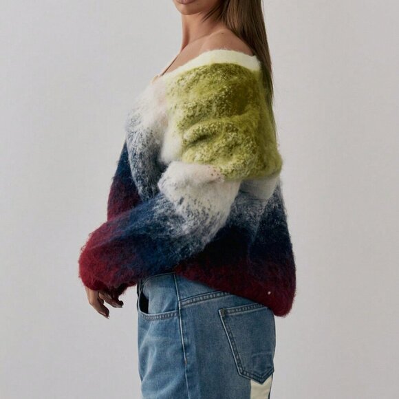 Multicolor Casual Women's Gradient Knit Oversized Cardigan - Picture 2 of 6